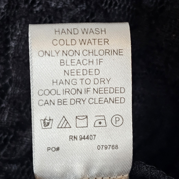 TravelSmith Shirt Womens Small Lace Long Sleeve Paisley Semi Sheer Lined Top - Picture 8 of 10